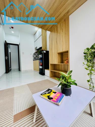 Bán toà CCMN Thanh Xuân, thang máy, pccc đầy đủ 75m2*7T, 18pkk, DT 100tr/tháng giá 19 tỷ!