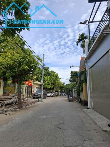 BÁN NHÀ NGŨ HIỆP 35M TẶNG NHÀ 2 TẦNG DÂN XÂY Ô TÔ ĐỖ CỬA GIÁ 4.75 TỶ