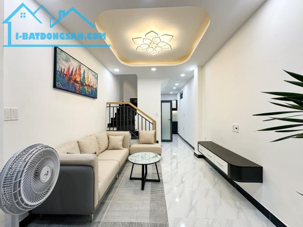 BÁN NHÀ GÒ VẤP NHỈNH 3 TỶ - 36M2 – 2 TẦNG MỚI CỨNG – HẺM BA GÁC GẦN MẶT TIỀN