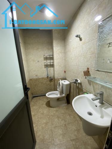 NHÀ DÂN XÂY PHỐ CÁT LINH,P/LÔ,2 MẶT NGÕ, NHÀ 5 TẦNG x 38M2,MT-3.5M GIÁ CHỈ 10.3 TỶ