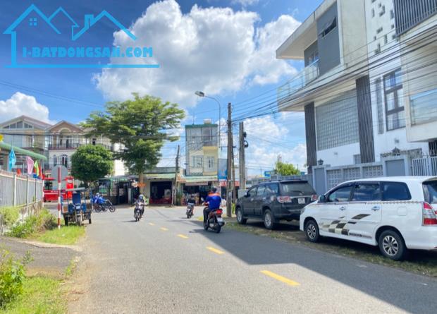 Bán đất góc 2 mặt tiền Nguyễn Hữu Chỉnh phường 2 Bảo Lộc.💯Đẹp nhất khu vực