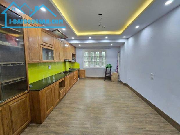 BÁN NHÀ MẶT ĐƯỜNG PHAN TRỌNG TUỆ, GẦN CẦU BƯƠU, VỈA HÈ RỘNG, KINH DOANH ĐỈNH, SỔ NỞ HẬU