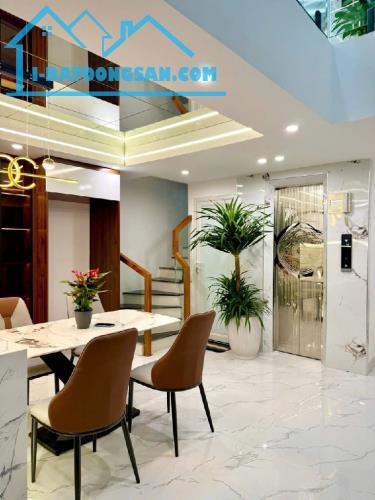💥Nhà Đẹp Ngã Tư Sở, 40m Ra Mặt Phố, Nội Thất 5 Sao, DT 41m2, 6 Tầng Thang Máy