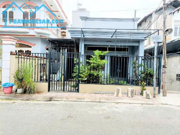 MẶT TIỀN KINH DOANH – DT 129M2 (NGANG 7.4M) – ĐƯỜNG 102, P. TĂNG NHƠN PHÚ A