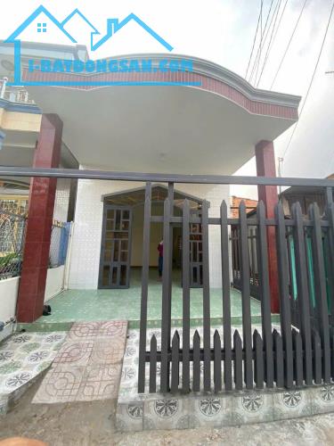 BÁN NHÀ P. BỬU HOÀ, BIÊN HOÀ.Shr. Thổ Cư Hoàn công 93m2. Chỉ: 2Tỷ250