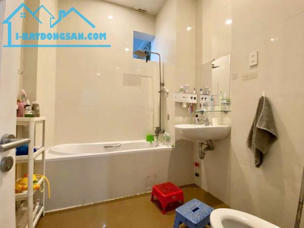 Bán biệt thự đẹp 1T2L khu D2D Võ Thị Sáu. Gần Ito, trường quốc tế. 8x18m. Giá 14,5 tỷ TL.