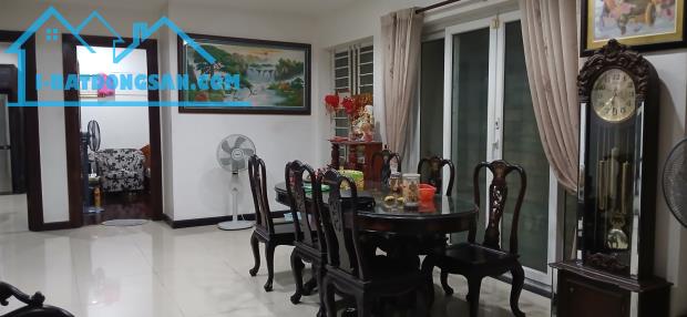 Vip Biệt Thự 4 Tầng 224m2 Mặt tiền Đường Trương Văn Thành Thủ Đức 22ty7