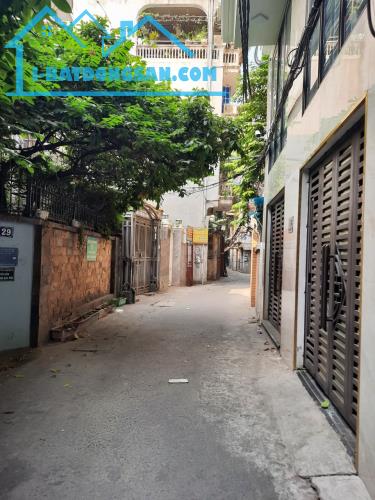 Cô Mai gửi bán nhà Nguyễn Viết Xuân, Hoàng Văn Thái 41m2, 3 nhà ra phố