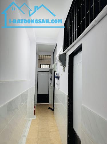 Bán nhà trọ, căn hộ dịch vụ Bình Tân, đường số 7, hẻm xe tải, 88m2, 3 tầng, nhỉnh 7 tỷ