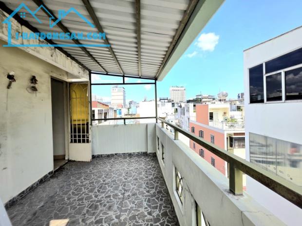 🏠 NHÀ 2 MẶT HẺM – CAO THẮNG – PHÚ NHUẬN – GIÁP QUẬN 1 – 5 TẦNG – GIÁ CHỈ 7.x TỶ
