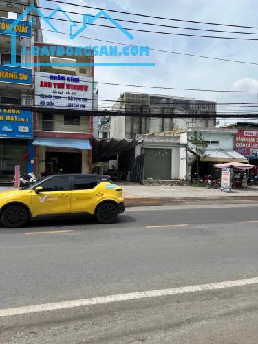 Lô đất mặt tiền Nguyễn duy trinh phú hữu DT 86m kinh doanh tốt