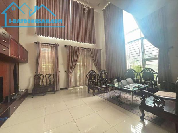 BÁN NHÀ 1T 2L. MẶT TIỀN TRƯƠNG VĂN THÀNH – HIỆP PHÚ - Q9. 10 x 24