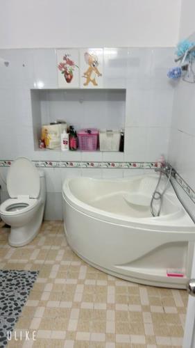 Bình Thạnh -MTKD 20m -Lề 5m - 110m2 - 4Tầng - Dòng Tiền 70Tr - Gần Cầu Bình Lợí- Chỉ 20 Tỷ