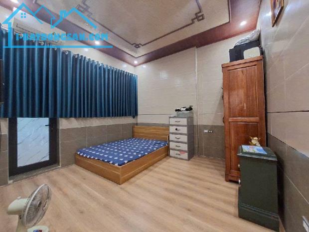 BÁN NHÀ MẶT ĐƯỜNG CỔ NHUẾ, 109 M2, MẶT TIỀN HƠN 5M, KINH DOANH SẦM UẤT, SỔ VUÔNG VẮN