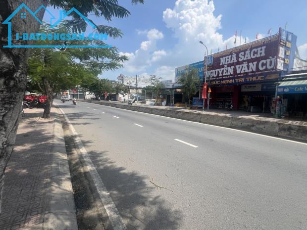 Lô đất đẹp vuông vắn 176m2 mặt tiền Huỳnh Tấn Phát Nhà Bè gần ngã tư nguyễn Bình chỉ 11 tỷ
