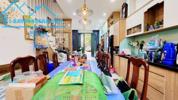 NHÀ MỚI CỨNG 3 LẦU ST 4X16M2 HẼM NHỰA THÔNG 8M LỀ 3M KHU BÀN CỜ TÔ HIỆU GIÁ 8.1 TỶ LH 0936