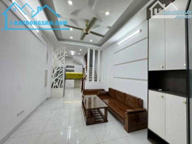 Nhà đẹp Phú Mỹ 35m² x 5T, nội thất cao cấp, ở ngay – giá 7,25 tỷ