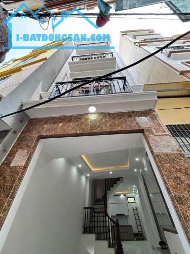 Nhà đẹp Lai Xá, Hoài Đức - full nội thất trao tay giá chỉ 4,x tỷ