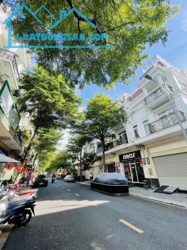 KHU VIP CITYLAND CENTER HILLS – 100M2 VUÔNG A4 – 4 TẤM – CHỈ 20 TỶ 8