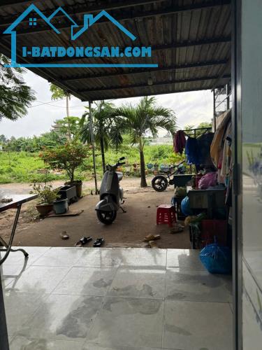 BÁN NHÀ CẤP P. TÂN HẠNH, BIÊN HOÀ .90m2 . Thổ Cư. Ô Tô. Chỉ 1Tỷ3