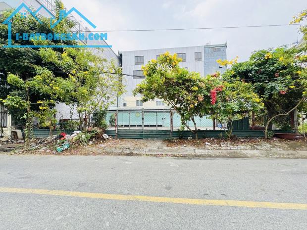 Bán Đất Biệt Thự Mặt Tiền Bùi Tá Hán An Phú-An Khánh,Q2 DT:256m2(16mx16m)-Giá 50 Tỷ