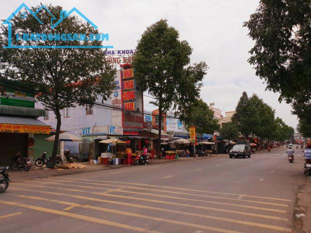 Hàng đẹp..Bán nhà mặt tiền Bùi Hữu Nghĩa, P. Biên Hoà. Ngang 17m 460m. SHR. Giá 18,5tỷ.