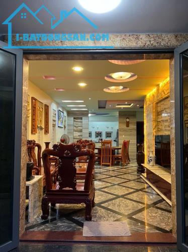 Biệt thự 3 Tầng 190 Giá 11, ty 200 Mê Linh Anh Dũng Dương Kinh HP