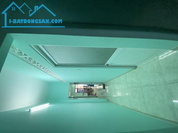 Nhà mới 2 tầng 107m2 hẻm xe hơi 6m 360 Phạm Hữu Lầu Phước Kiển Nhà Bè, liền kề Q7, 7 tỷ