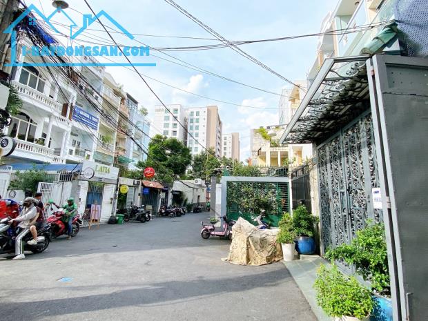 VIP HXH quay đầu Nguyễn Bỉnh Khiêm P.Tân Định 68m2 ngang 3.8m giá 18.7 tỷ
