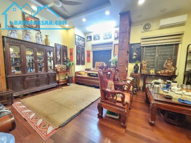 Bán Nhà Phố Thi Sách,Trần Xuân Soạn - OTO đỗ - 44m2 x 6 Tầng thang máy, nhà mới - Sổ vuông
