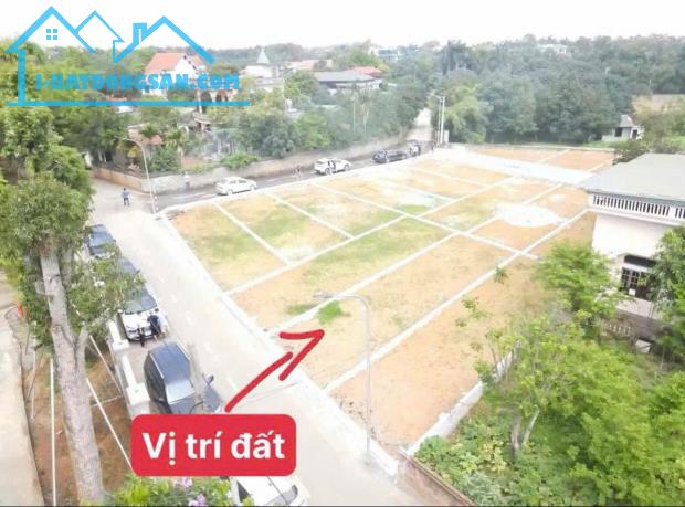 bán lô đất 100m2 cổ đông sơn tây vị trí mặt đường kinh doanh
