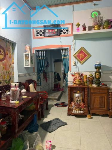 BÁN NHÀ CẤP P. TÂN HẠNH, BIÊN HOÀ .90m2 . Thổ Cư. Ô Tô. Chỉ 1Tỷ3