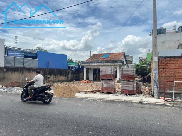 Bán lô đất Mặt tiền đường 38 Ngay góc chợ Hiệp Bình, P. HBC , 400m² full thổ cư