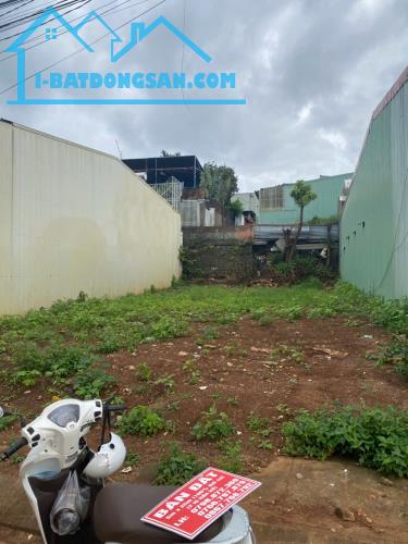 10M đất mặt tiền NGUYỄN THIẾP PLEIKU
