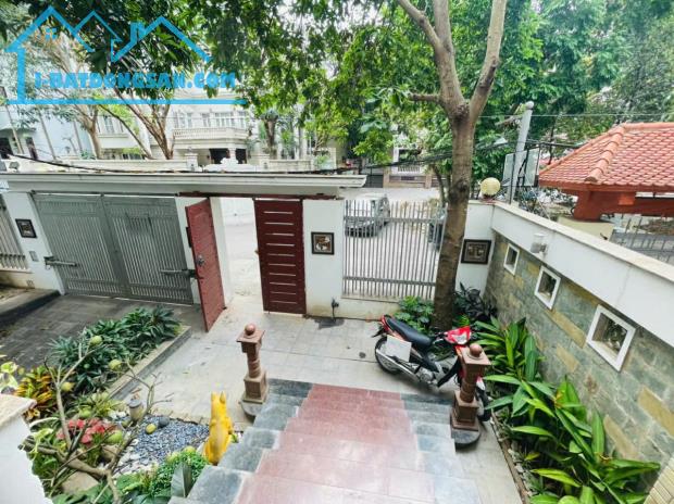 🔅 BIỆT THỰ D5B KHU BIỆT THỰ VƯỜN ĐÀO, TÂY HỒ, 203M2 5T TMT 15M, CHỈ 125 TỶ 🔅