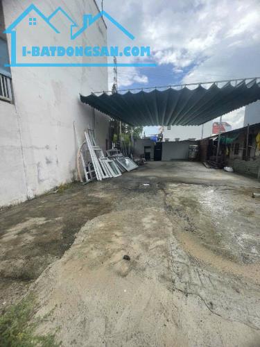 Bà Điểm (HM) bán lô đất 8x30 MT đường Thái Thị Giữ gần ngã tư Bà ĐIểm giá 15,5tỷ