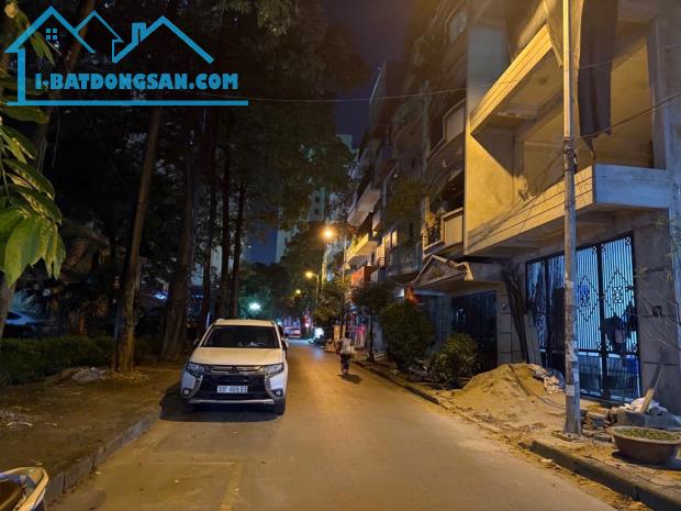 Bắc Linh đàm 80m mt5,5m 6t thang máy thông sàn,2mặt đường view chung cư,ở,KD đỉnh