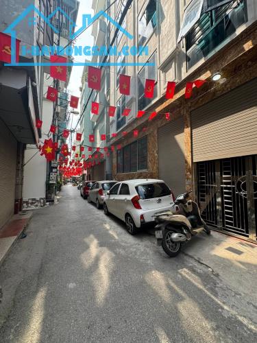 Bán toà CCMN mặt ngõ Nguyễn An Ninh. Hoàng Mai DT 99m x 8T. Lô góc Mặt tiền 10m
