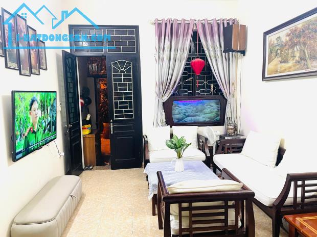 CHÍNH CHỦ CẦN BÁN NHÀ ĐẦU NGÕ 29 KHƯƠNG HẠ, 55m2 4 TẦNG MT 4.7 m GIÁ HƠN 12 TỶ