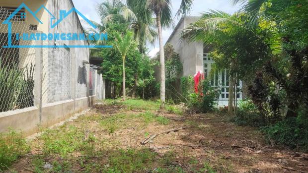 Bán 222m2 đất thổ cư đường oto gần UBND Phước Thạnh,Châu Thành