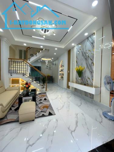 Bán nhà 1 sẹc Phạm Văn Chiêu 38m2 hẻm 5m – Giá 4,89 Tỷ tl.