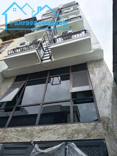 🔥 BÁN TÒA căn hộ dịch vụ QUANG TIẾN Nam Từ Liêm, Ô TÔ ĐỖ CỬA – Doanh thu 1,5 tỷ/năm 🔥