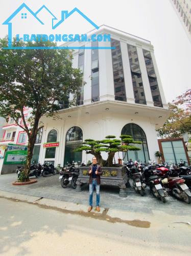 🔅 BIỆT THỰ BÁN ĐẢO LINH ĐÀM, 203M2 7T THANG MÁY, LÔ GÓC 3 MT 27M, CHỈ 72 TỶ 🔅