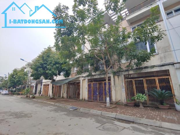 BÁN LK4 GẦN NGÃ TƯ MẶT ĐƯỜNG 27M TẠI KĐT TÂN TÂY ĐÔ(0915458886)