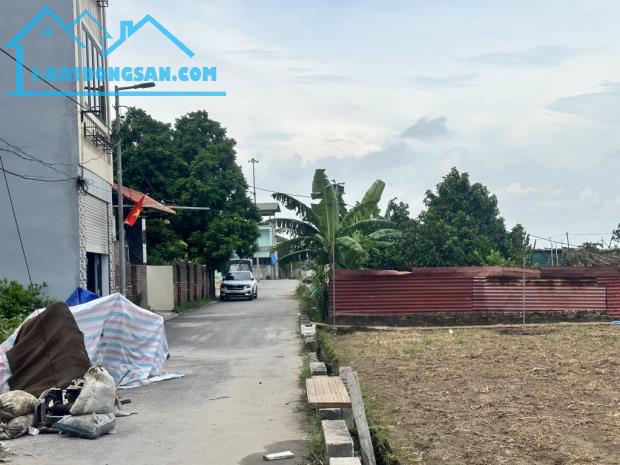 💥HIẾM QUÁ💥BÁN ĐẤT GIA LÂM – LÔ GÓC OTO TRÁNH – GIÁ NHỈNH 4 TỶ