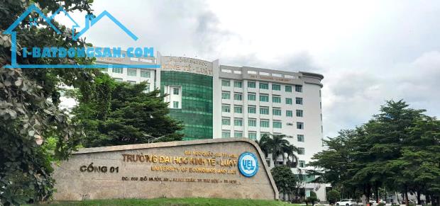 Bán Đất Hẻm Ô Tô-Phạm Văn Đồng-377m2(ngang 13m x dài 29m)-Chỉ 17 Tỷ (Thương Lượng)