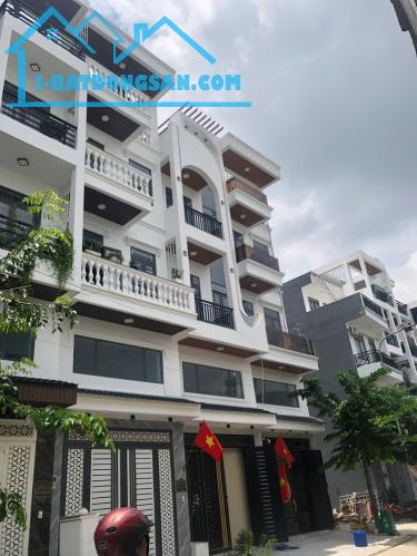 Siêu phẩm 5 tầng Thang Máy, 105m2, HXH, giá 10 tỷ 4, Lê Đức Thọ, Gò Vấp