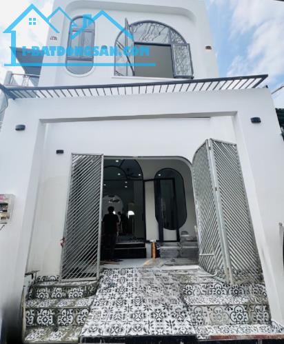 Bán nhà giáp Kinh Dương Vương 66m2 mới ở ngay, nhỉnh 4 tỷ TL