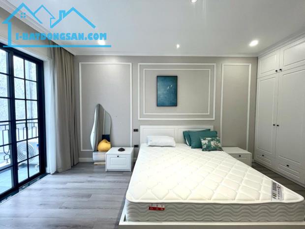 NHÀ ĐẸP VÕNG THỊ – VIEW HỒ TÂY – CÁCH MẶT HỒ 10m – OTO ĐỖ CỔNG