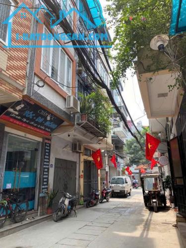BÁN NHÀ MẶT NGÕ KINH DOANH CẦU BƯƠU 60M² 4 TẦNG GIÁ 15.5 TỶ